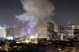 تل ابیب میں ایرانی میزائل حملے سے امریکی سفارتخانے کو نقصان، اہلکار محفوظ رہے