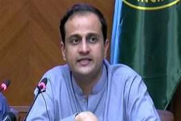 آلائشیں اٹھانے کے بعد اہم شاہراہوں کو دھونے کا عمل شروع کیا جا رہا ہے، میئر کراچی