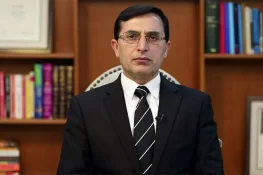 بیرسٹر گوہر علی : بانی پی ٹی ائی کے رہائی کے لیے کسی سے مدد نہیں مانگیں گے