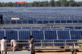 پاکستان شمسی توانائی سے بجلی حاصل کرنے والے نمایاں ممالک میں شامل