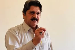 ایم این اے چوہدری نصیر عباس کا سی سی ڈی گجرات کیخلاف قومی اسمبلی میں تحریکِ استحقاق