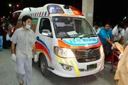 تیز رفتار کار اور موٹرسائیکل میں تصادم، 3 نوجوان جاں بحق