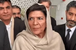 عمران خان کی رہائی فی الحال ممکن نظر نہیں آتی، علیمہ خان