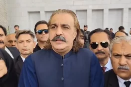 علی امین گنڈاپور کی عمران خان سے ملاقات کے لیے سپریم کورٹ سے رجوع