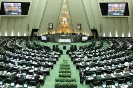 ایران کی پارلیمنٹ نے آبنائے ہرمز کی بندش کی منظوری دے دی، ایرانی بحریہ ہائی الرٹ پر