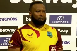 کیرون پولارڈ کا بڑا کارنامہ: 700 ٹی20 میچز مکمل کرنے والے دنیا کے پہلے کرکٹر بن گئے