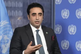 بھارت سندھ طاس معاہدے پر عمل کرے یا جنگ کیلئے تیار رہے، بلاول بھٹو