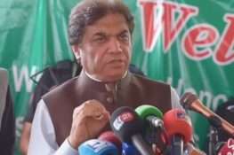 اب سیلون مفت نہیں ملے گا، غیر ملکی دورے بند ، وزیرِ ریلوے