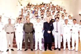 روسی بحری وفد کا پاکستان نیوی وار کالج لاہور کا دورہ، پیشہ ورانہ تعاون پر تبادلہ خیال