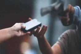 گلیانہ کے نواحی گاؤں پنجوڑیاں میں راہزنی، سیل مین سے 80 ہزار روپے لوٹ لیے گئے