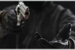 گجرات: قربانی کی کھالیں جمع کرنے والے امام مسجد سے ڈکیتی