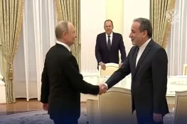 پیوٹن کی ایرانی وزیر خارجہ سے ملاقات، ایران کے خلاف جارحیت کو بے بنیاد قرار دیدیا