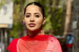 عرفی جاوید کی لپ فلرز ہٹوانے کی ویڈیو وائرل، مداحوں میں تشویش