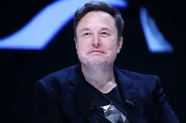 ایلون مسک نے بچوں کے لیے اے آئی چیٹ بوٹ متعارف کروادیا