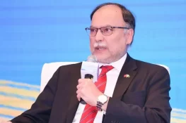 پی ٹی آئی کا دور حکومت ایک ڈراؤنا خواب تھا، احسن اقبال