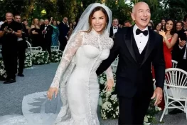جیف بیزوس کی شادی پر دنیا حیران، وینس میں احتجاج، دلہن کے لباس پر تنقید