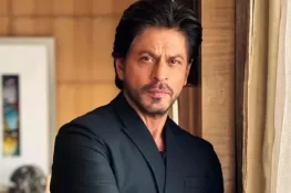 شاہ رخ خان فلم کی شوٹنگ کے دوران زخمی، علاج کے لیے امریکہ روانہ