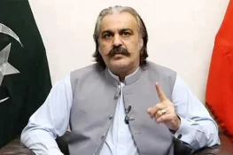 گنڈاپور نے مخصوص نشستوں پر منتخب ارکان کی گورنر ہاؤس میں حلف برداری کو چیلنج کردیا