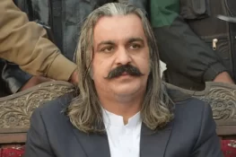 اسلام آباد کی عدالت نے علی امین گنڈاپور کو اشتہاری قرار دے کر گرفتاری کا حکم دے دیا