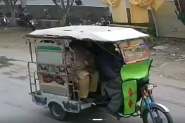 معروف کے قریب رکشہ سوار خواتین سے زیورات و نقدی لوٹ لی گئی