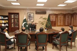 محرم الحرام کے انتظامات پر ڈپٹی کمشنر گجرات کی زیر صدارت اجلاس