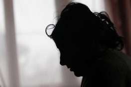 دھوریہ : شوہر کی فائرنگ سے بیوی زخمی