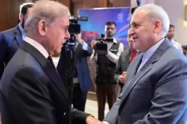 وزیراعظم شہباز شریف کا ایرانی سفارت خانے کا دورہ، اسرائیلی جارحیت پر تعزیت