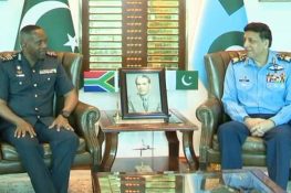 ایئر چیف مارشل ظہیر سدھو سے جنوبی افریقی ائیر چیف کی اہم ملاقات