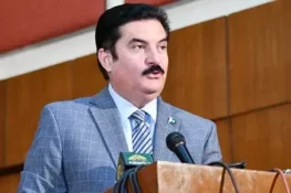 خیبرپختونخوا میں سرمایہ کاری کے وسیع مواقع ہیں، فیصل کریم کنڈی