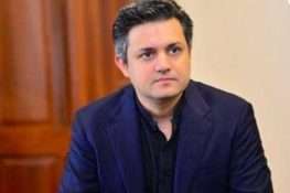 این اے 129 ضمنی انتخاب : پی ٹی آئی کا حماد اظہر کو امیدوار نامزد کرنے کا فیصلہ