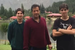 عمران خان کے بیٹے پاکستان آنے کو تیار، والد سے ملاقات کے لیے قانونی اقدامات شروع