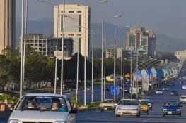 اسلام آباد میں گاڑیوں کے لیے ڈیجیٹل کارڈ متعارف، کاغذات رکھنے کی ضرورت ختم