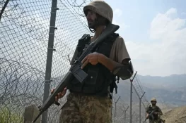 افغان بارڈر سے پاکستان میں دراندازی کی کوشش کرنے والے 8 دہشت گرد ہلاک