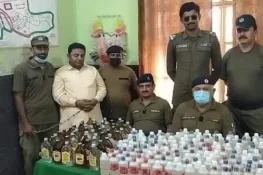 لالہ موسیٰ ریلوے اسٹیشن پر کارروائی، عیسائی شہری سے 12 بوتلیں ولایتی شراب برآمد