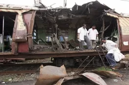 ممبئی ٹرین بم دھماکہ کیس: 12 میں سے 11 ملزمان 18 سال بعد بری