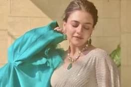 زارا نور عباس کا سوشل میڈیا پیغام دلوں کو چھو گیا