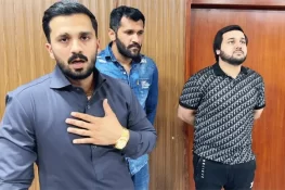 رجب بٹ اور ان کے دوستوں کی نازیبا ویڈیوز لیک، ہیکنگ کا الزام