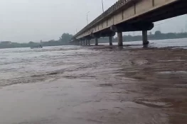 دریائے چناب میں اونچے درجے کے سیلاب کے باعث ہائی الرٹ جاری