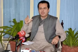 خیبرپختونخوا میں پی ٹی آئی کو دہشت گرد اپنا ہمدرد سمجھتے ہیں ، طلال چوہدری