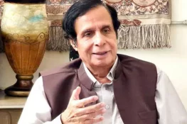 میرٹ سے ہٹ کر بھرتیوں کا کیس: پرویز الٰہی پر فردِ جرم عائد نہ ہو سکی