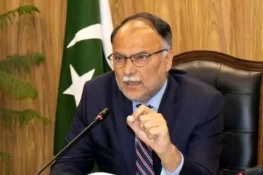 معرکہ ترقی‘ کا آغاز، پاکستان کو 2035 تک ٹریلین ڈالر معیشت بنانا ہے، احسن اقبال