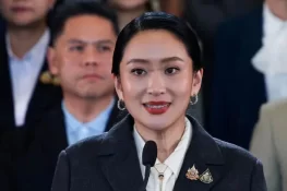 تھائی لینڈ: لیک ہونے والی فون کال پر وزیراعظم برطرف، کابینہ بھی تحلیل