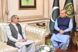 وزیراعظم شہباز شریف سے خواجہ سعد رفیق کی ملاقات