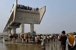 گوگل میپ کی رہنمائی پر چلتے ہوئے وین دریا میں جا گری، ایک ہی خاندان کے 4 افراد ہلاک