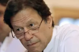 عمران خان کو دھندلے پن کی شکایت، طبی معائنے کی درخواست دائر