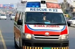 گجرات: تیز رفتاری کے باعث موٹر سائیکل درخت سے ٹکرا گئی، ماں بیٹی جاں بحق، بیٹا شدید زخمی