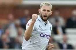 129 سال بعد انگلش فاسٹ بولر نے ٹیسٹ کرکٹ میں نئی تاریخ رقم کر دی