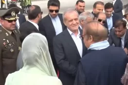 ایرانی صدر مسعود پزشکیان دو روزہ دورے پر پاکستان پہنچ گئے