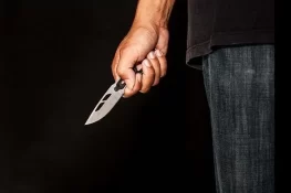 لالہ موسیٰ: تلخ کلامی پر نوجوان کو چھری مار کر لہولہان کردیا