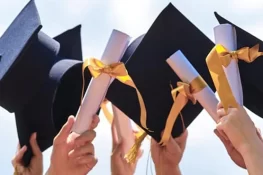 پاکستانی طلبہ کے لیے عمان میں مفت تعلیم حاصل کرنے کا نادر موقع